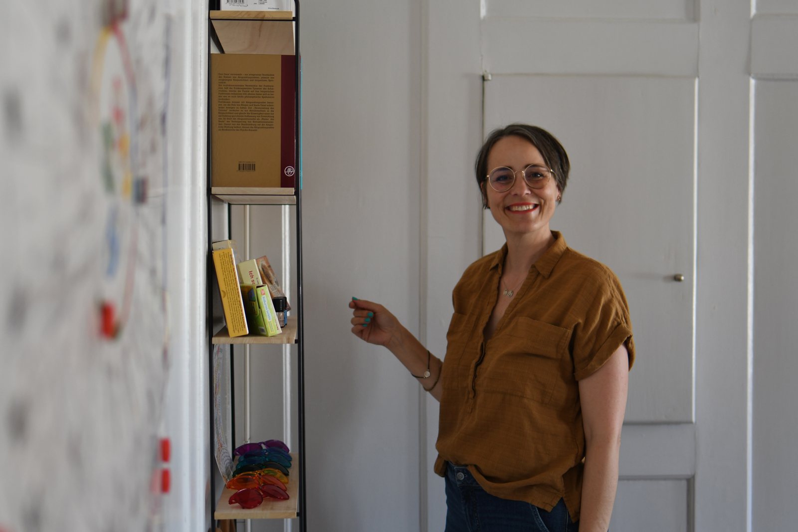 Mirella Capin in ihrer Praxis in Horgen